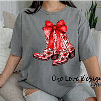 Coastal Cowgirl Red Boots Vinyl Tee